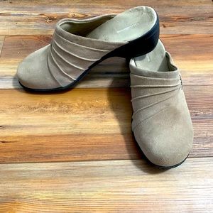 Croft & Barrow clogs